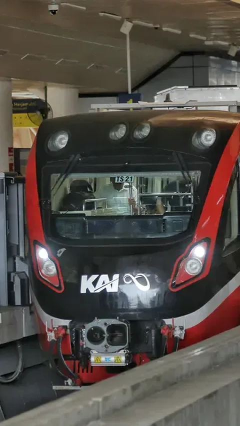 Hari Ini Masih Gratis, Segini Nantinya Tarif Parkir Motor di Stasiun LRT