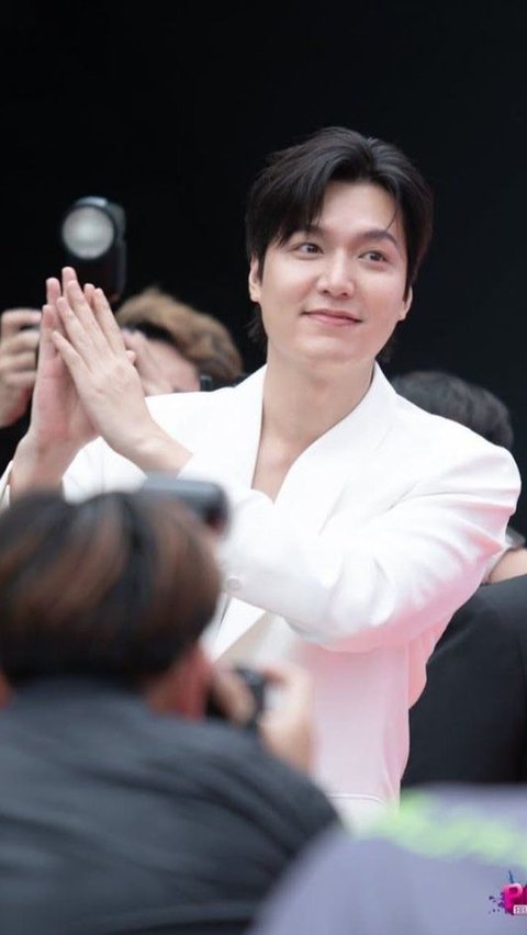 Meski makin berisi, Lee Min Ho masih dianggap tampan. Bagi para penggemar, yang terpenting Lee Min Ho lebih sehat dan bahagia.