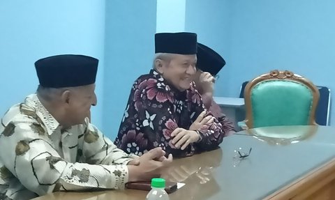 Panji Gumilang Cabut Gugatan Rp1 Triliun Ini Reaksi Anwar Abbas