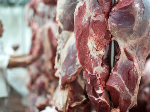 Temuan Daging Sapi Gelonggongan Bikin Geger Warga Surabaya, Begini Tips Pilih Daging Sehat di Pasar
