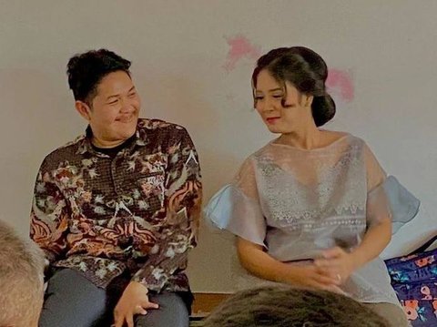 Sempat Putus Nyambung, 8 Foto Lamaran Nopek Novian dan Yulia Lorena