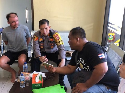 Bule Linglung Berenang di Tengah Laut Candidasa Bali, Diselamatkan Nelayan Lalu Diserahkan ke Polisi