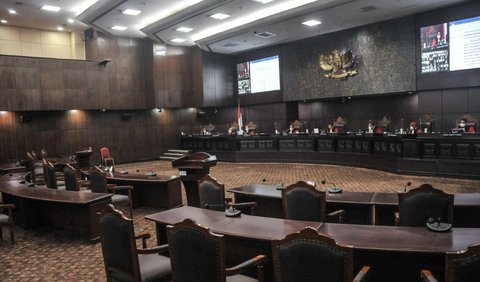 Mahkamah Konstitusi (MK) Republik Indonesia (RI) telah kabulkan sebagian  permohonan perkara pengujian Undang-Undang Nomor 7 Tahun 2017 tentang Pemilihan Umum.