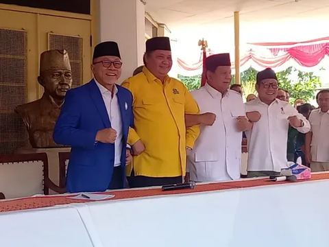 LSI Denny JA: Massa PKB Dukung Prabowo Capres Hanya 40 Persen, Paling Kecil dari Golkar dan PAN