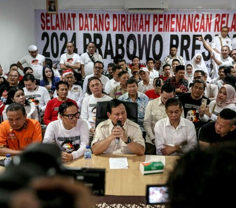 LSI: Simulasi Head to Head, Prabowo Kalahkan Ganjar, Selisihnya di Atas Margin Error