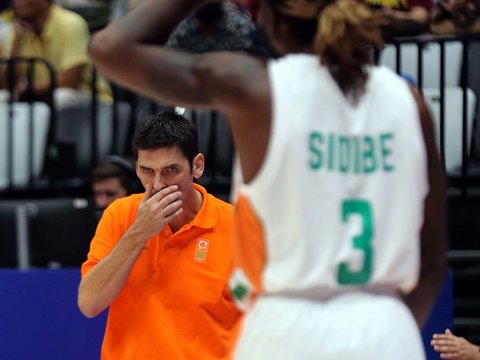 FOTO: Hajar Pantai Gading, Brasil Melangkah ke Putaran Dua Piala Dunia FIBA 2023