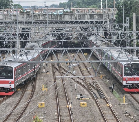 2 Eks Pejabat Kemenhub Didakwa Terima Suap Rp3,2 Miliar Terkait Proyek Jalur Kereta