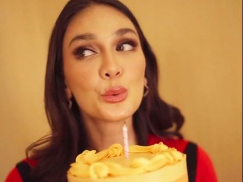 Luna Maya Memamerkan Kemesraan dengan Maxime Boutier dalam Perayaan Ulang Tahunnya, Hubungan Semakin Erat