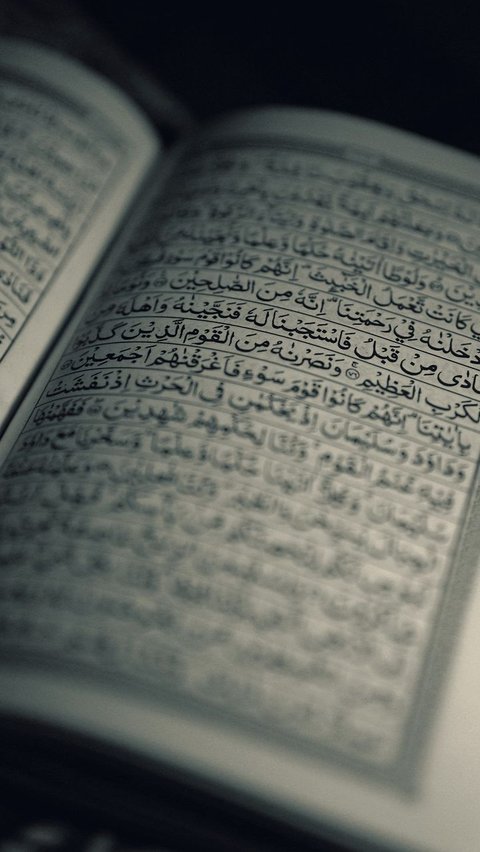 6 Keutamaan Membaca Surat Al-Kahfi, Amalan Malam Jumat yang Mustajab