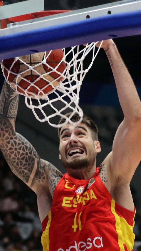 FOTO: Kandaskan Iran, Timnas Spanyol Juara Grup G Piala Dunia Basket FIBA 2023