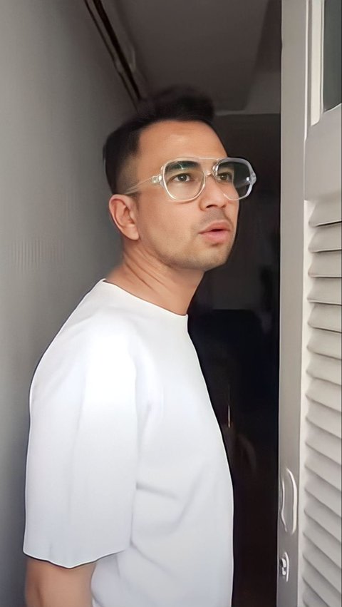 Momen Raffi Ahmad Jelajahi Rumah Mendiang Olga Syahputra, Sigap Merekam Saat Lihat Sosok Almarhum