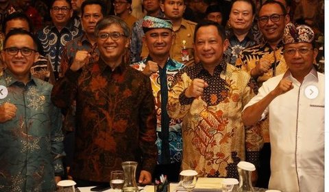 Penghargaan ini diserahkan oleh Direktur Tempo Inti Media Harian dengan disaksikan oleh Menteri Dalam Negeri, Menteri Pendayagunaan Aparatur Sipil Negara dan Reformasi Birokrasi, dan Menteri Perhubungan pada malam apresiasi yang dilaksanakan pada Selasa, 29 Agustus 2023, di Ritz Carlton Mega Kuningan Jakarta.