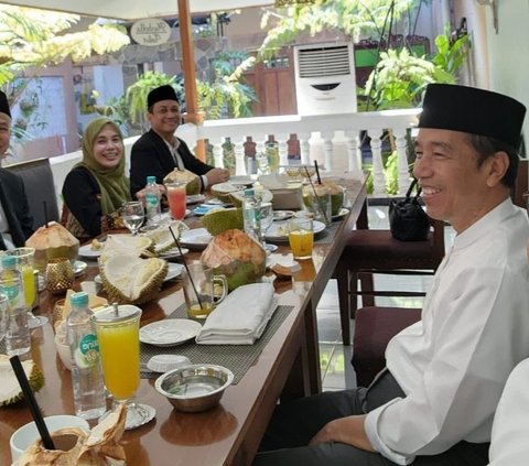 Beri Jempol saat Prabowo dan Ganjar Salam Komando, Jokowi: Kamu Ini Dikit-Dikit Kode