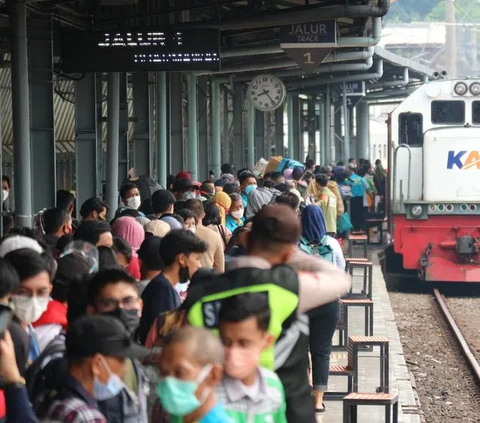 Chek In Kereta Api Tak Lagi Butuh KTP, Bisa Lewat Pengenalan Wajah