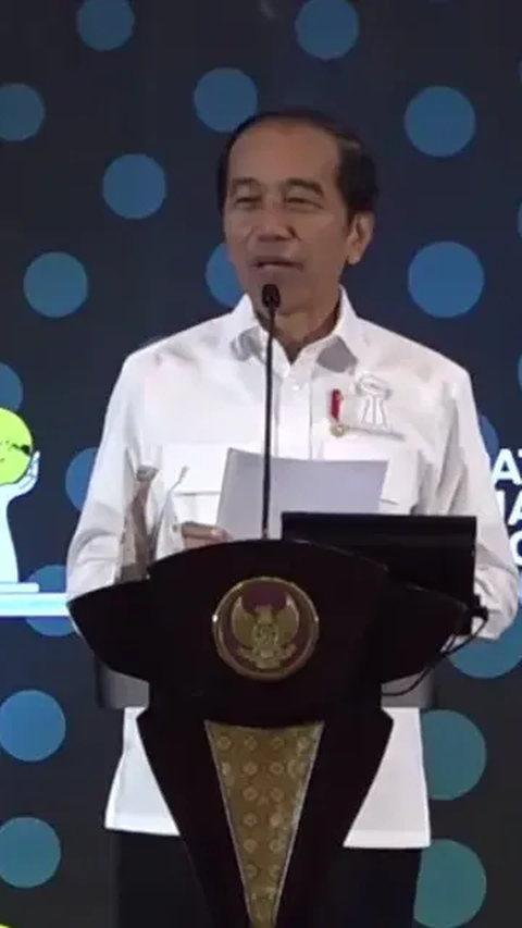 Kelakar Jokowi untuk HIPMI: Kalau Cawe-Cawe Tidak Apa-Apa!