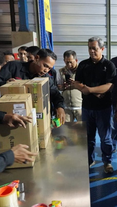PosFin & PosLog Sinergi Wujudkan Pos Indonesia Menjadi BUMN Logistik