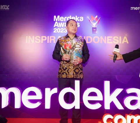 Pemkot Surabaya Sabet Merdeka Awards 2023 Kategori Reformasi Birokrasi, Wali Kota: Semua Pelayanan Kita Digitalisasi