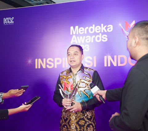 Pemkot Surabaya Sabet Merdeka Awards 2023 Kategori Reformasi Birokrasi, Wali Kota: Semua Pelayanan Kita Digitalisasi