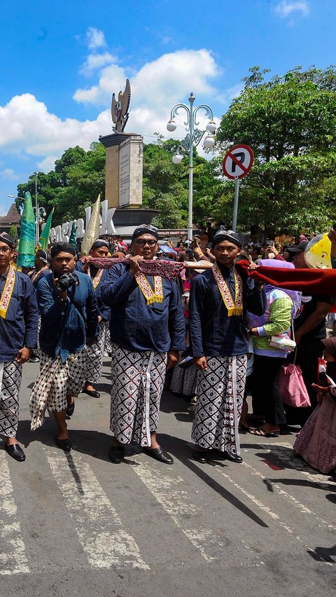 Kegiatan ini juga bertepatan dengan Hari Ulang Tahun (HUT) ke-829 Kabupaten Trenggalek yang jatuh pada hari Kamis (31/8/2023).<br>