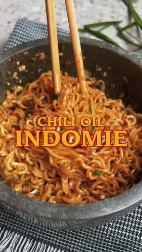 4. Chili Oil Indomie