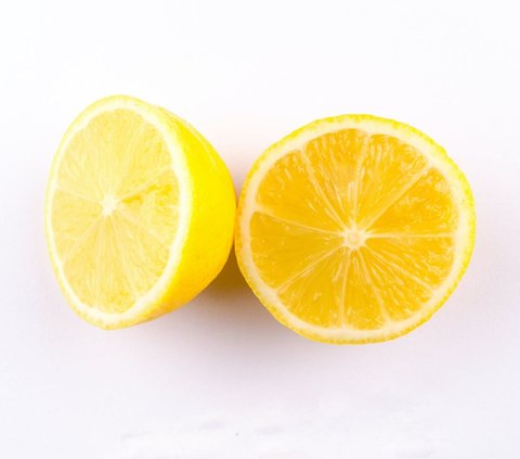 Lemon Bisa Bikin Kurus? Ini Fakta yang Harus Diketahui