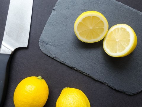 Lemon Bisa Bikin Kurus? Ini Fakta yang Harus Diketahui