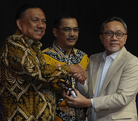Kaltim hingga Sulut Raih Merdeka Award 2023 Kategori Penguatan Ekspor Daerah