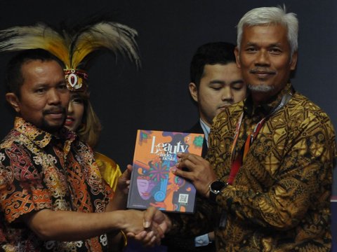 FOTO: Sosok Inspiratif Peraih Penghargaan Merdeka Awards 2023, Mulai dari Tenaga Pendidik hingga Kesehatan