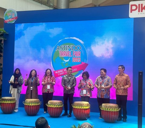 Ketua Panitia Astindo Travel Fair, Anton Sumarli menargetkan 28.000 pengunjung dan transaksi sebesar Rp48 miliar selama 4 hari penyelenggaraan.