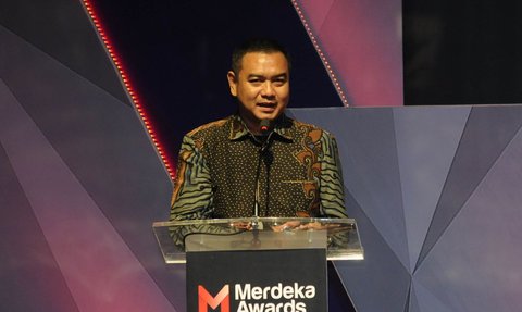 FOTO: Ini Penerima Merdeka Awards 2023 Kategori Reformasi Birokrasi, dari Pemprov Kalsel hingga Kota Depok