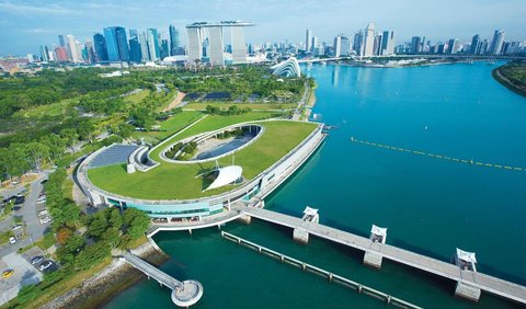 4. Marina Barrage