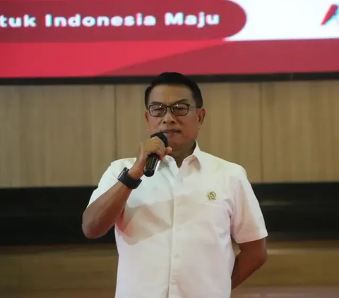 VIDEO: MURKA! Moeldoko Peringati Rocky Gerung Diduga Hina Jokowi 
