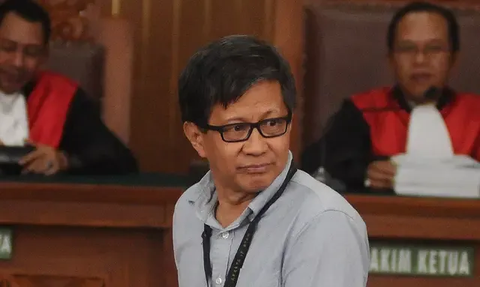 Rocky Gerung Sindir Moeldoko Soal Pasang Badan Buat Jokowi: Kayak Preman