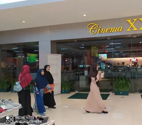 Saham PT Nusantara Sejahtera Raya yang menaungi Cinema XXI dihargai Rp270 dan IPO oversubscribed 25 kali. 10 persen saham yang ditawarkan menghasilkan Rp2,2 triliun, menilai Cinema XXI sebesar Rp22,5 triliun.