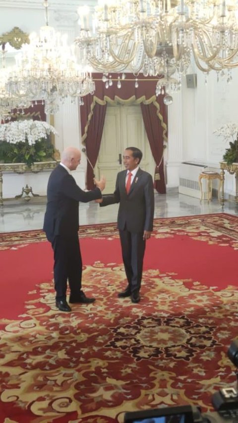 Mahfud Beberkan Alasan Jokowi Beri Gelar Kehormatan ke Presiden FIFA