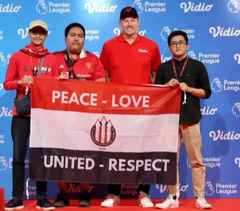 Peter Schmeichel: Suporter Indonesia Bagian Penting Premier League