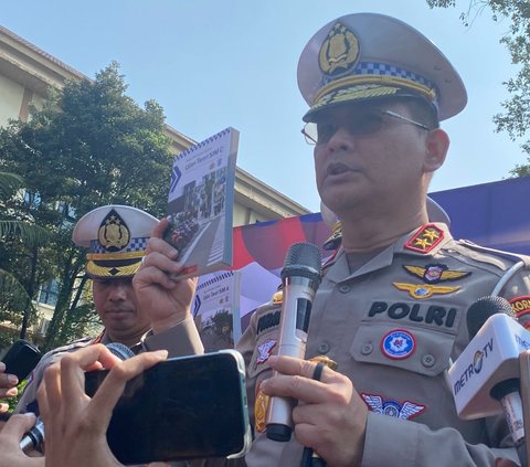 Jenderal Bintang Dua Polisi Jawab Curhatan Emak-Emak soal Anaknya 13 Kali Gagal Ujian SIM
