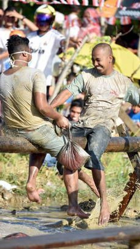 Kumpulan Ide Lomba 17 Agustus Bapak-bapak, Lucu dan Meriah