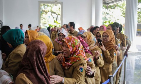 VIDEO: Ini Beda Gaji PNS dan PNS ‘Kontrak’