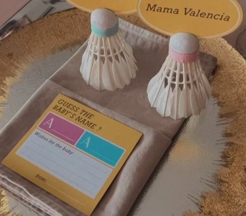 Intip Momen Gender Reveal Kehamilan Valencia Tanoe yang Berkonsep Unik