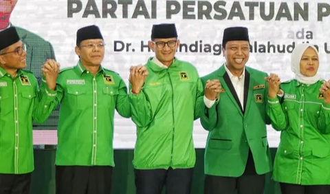 Sandiaga mengungkap, fokus ekonomi masyarakat akan menggunakan tagline harga murah, fokus penyediaan lapangan kerja dengan tagline kerja mudah.