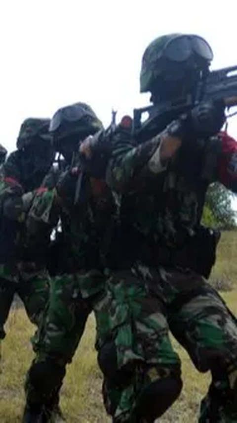 IPW: Tersangka Dibebaskan Usai TNI Geruduk Polrestabes Medan