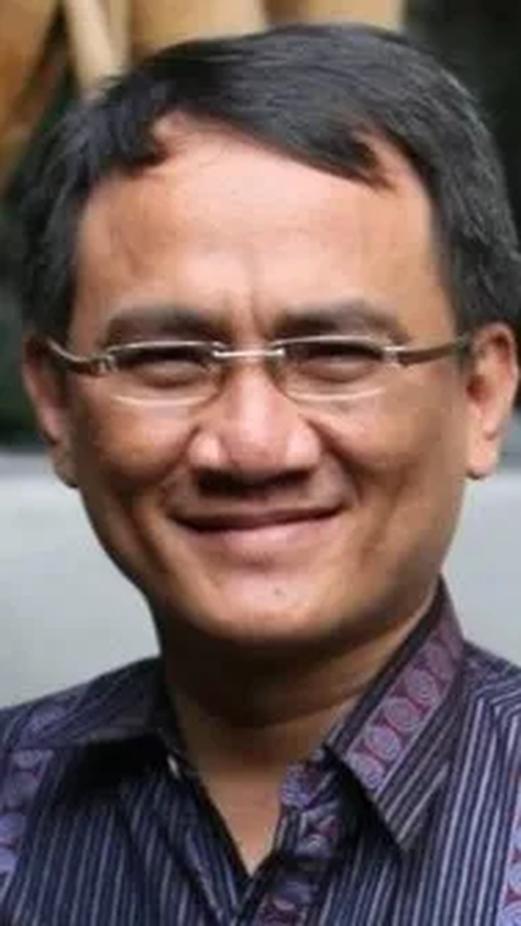 Ketua Bappilu Partai Demokrat Andi Arief meminta Anies segera mengumumkan bakal calon wakilnya.
