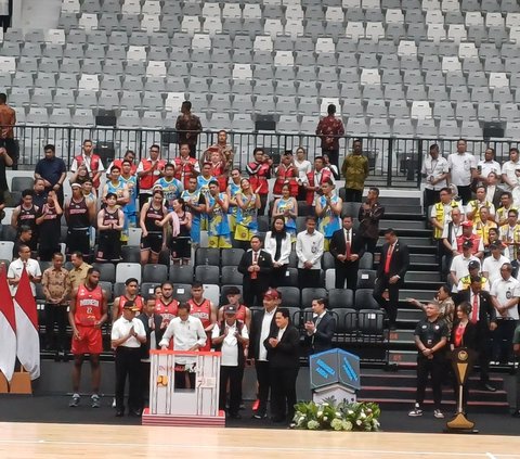Stadion multifungsi di kompleks Gelora Bung Karno (GBK) Jakarta ini nantinya akan jadi tempat penyelenggaraan Piala Dunia Basket atau FIBA Basketball World Cup 2023, di mana Indonesia jadi tuan rumah bersama Filipina dan Jepang.