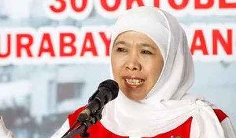 Khofifah menyatakan akan menunggu nasihat para kiai dan ulama apakah akan maju sebagai calon wakil presiden atau tidak.