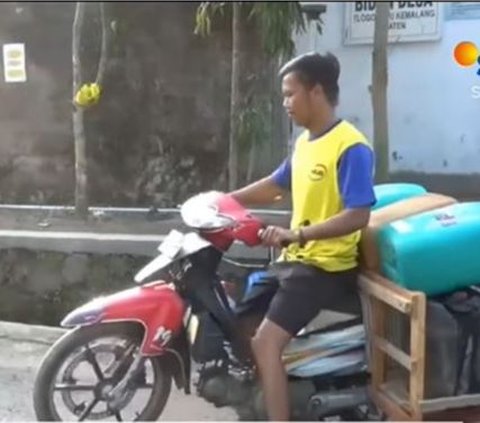 Terdampak Kekeringan, Warga Klaten Rela Antre Berjam-jam demi Dapatkan Air Bersih