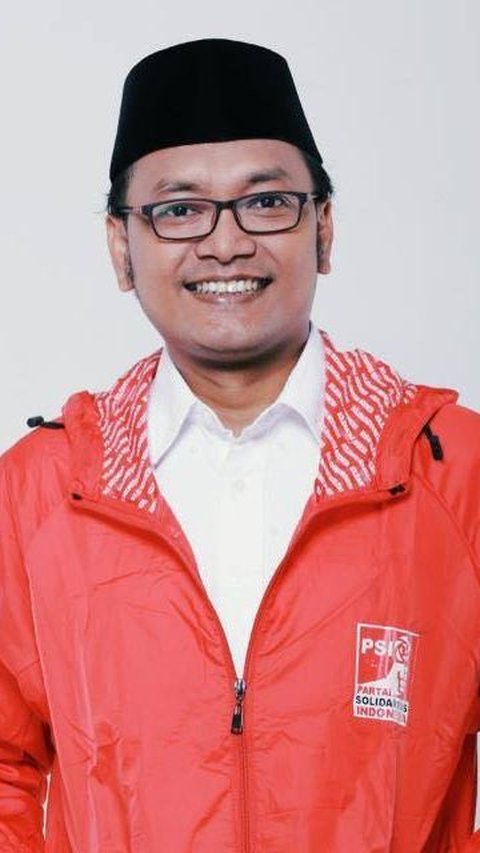 Guntur Romli Keluar Endus Arah Dukungan PSI ke Prabowo di 2024
