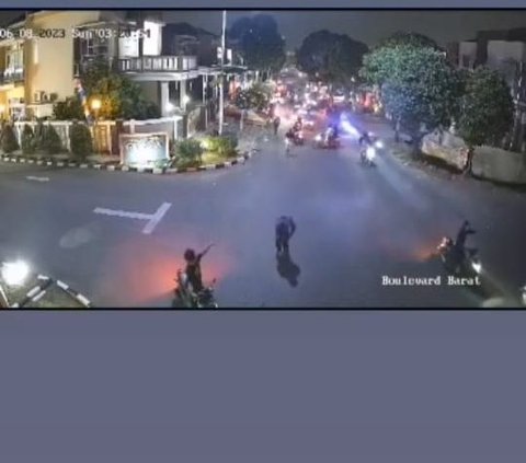 Video Gerombolan Remaja Bawa Sajam & Petasan Masuk Perumahan Mewah di Tangerang Diduga Mau Tawuran, Ini Kesaksian Warga