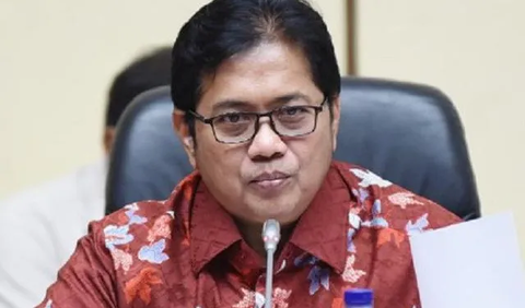 Dia juga mengaku PAN tengah melakukan penjajakan dengan Gerindra, yang saat ini tergabung dengan PKB di Koalisi Kebangkitan Indonesia Raya (KKIR).