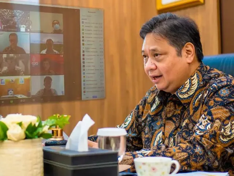 Meski Harga Komoditas Anjlok, Airlangga Optimis Ekonomi 2023 Tumbuh 5,3 Persen